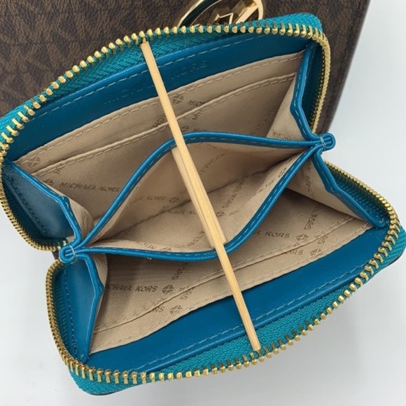 Michael Kors Mercer Md Crossbody Messenger Bag & Jet Set Md ZA Card Case Wallet - Picture 9 of 16